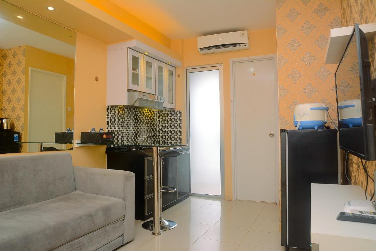 Bassura 2br With Minimalist Design Near Shopping Mall By Travelio Jakarta