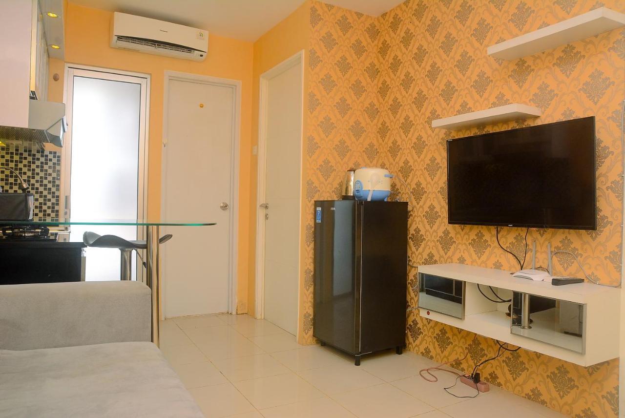 Appartement Bassura 2br With Minimalist Design Near Shopping Mall By Travelio